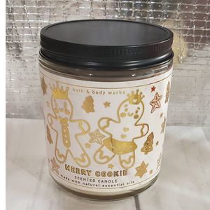 NEW! Bath & Body Works Merry Cookie Fragrance Single Wick Candle Home Decor